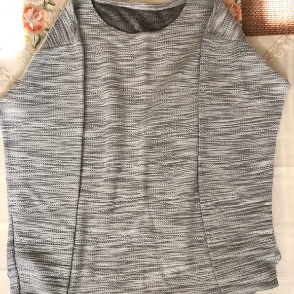 Urban Outfitters Grey/White Sweatshirt - Picture 1 of 3